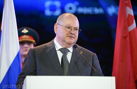 Олег Мельниченко поблагодарил коллектив пензенского радиозавода за добросовестный труд Олег Мельниченко поблагодарил коллектив пензенского радиозавода за добросовестный труд